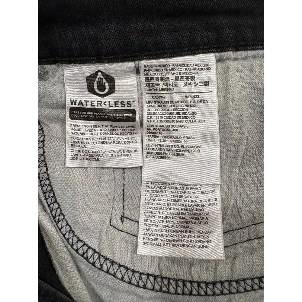 Levis levi’s 502
